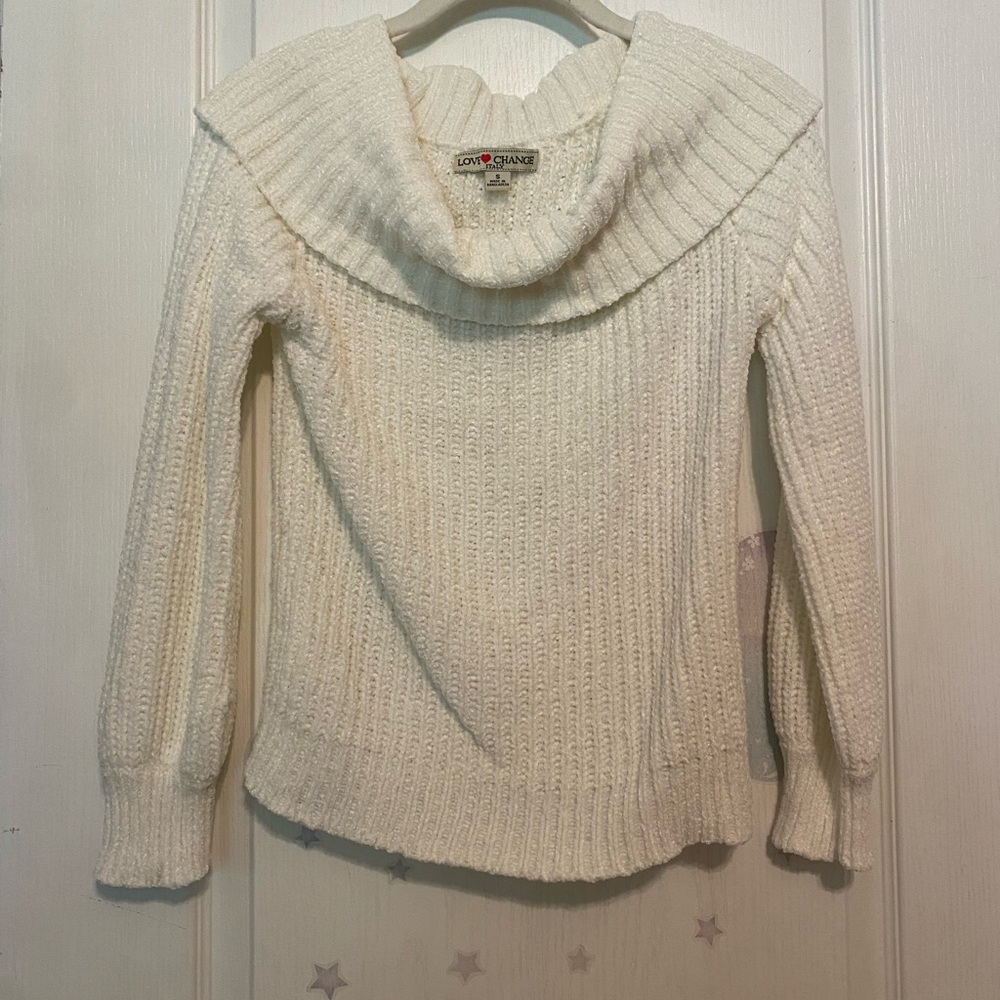 Love Change Italy size S women’s off shoulder cowl neck sweater white/cream